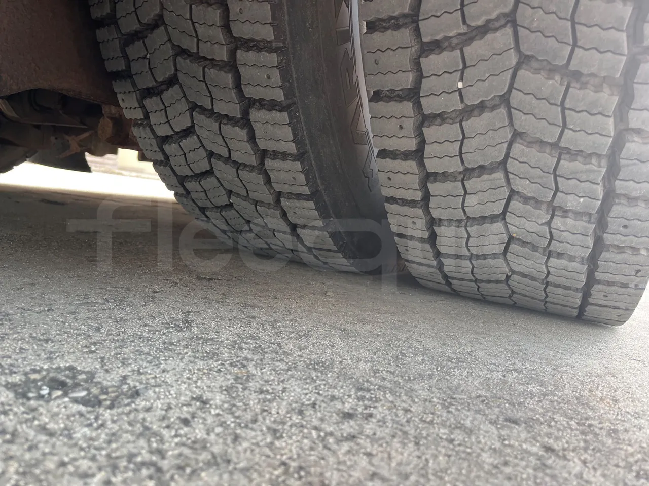 Solaris Urbino 12 - Euro6 - 240kW - 12mt - tread condition second axle tires left