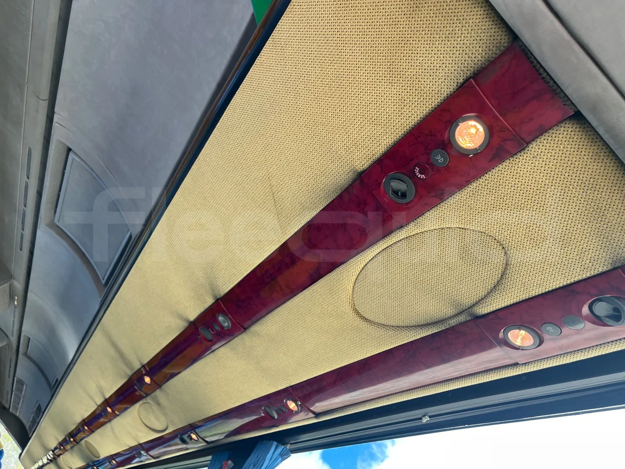 Irizar Scania Century K114IB - EUR3 - 250kW - 12m - folding seat photo