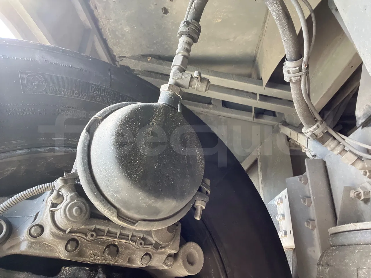 Irizar Scania Century K114IB - EUR3 - 250kW - 12m - front brake calipers left