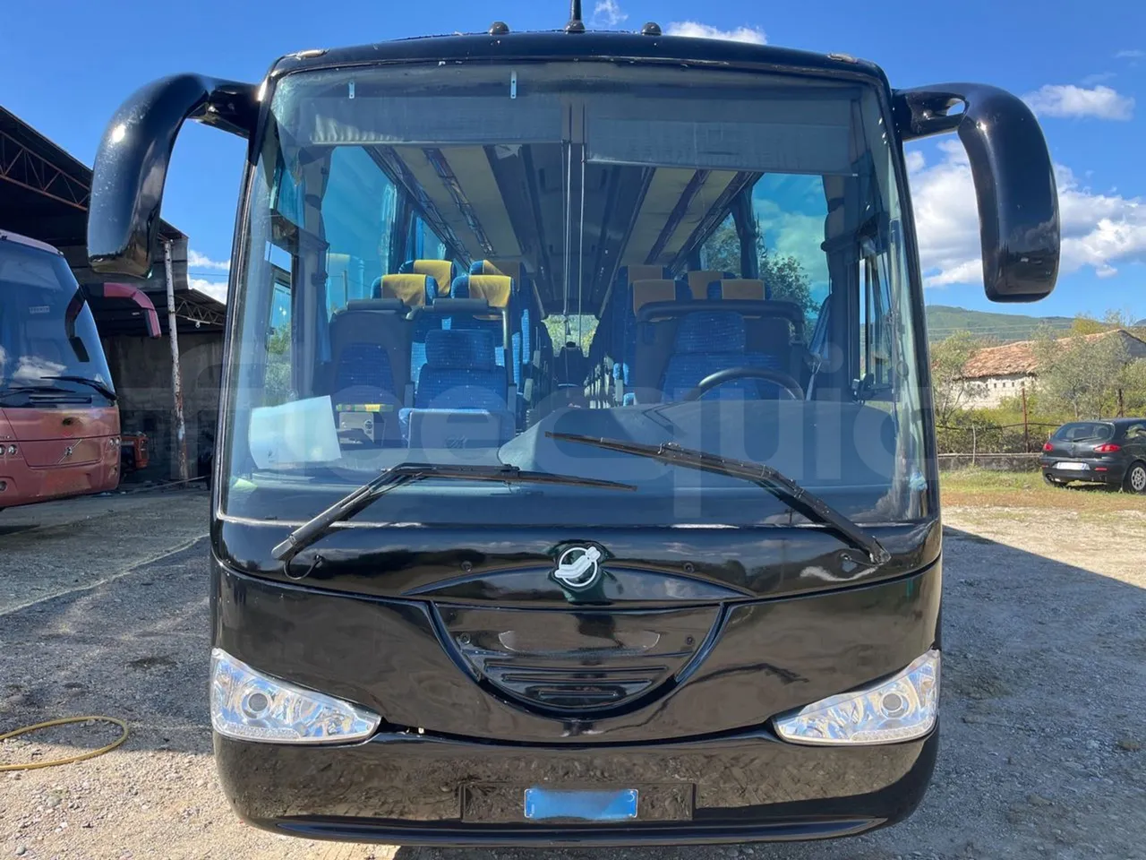 Irizar Scania Century K114IB - EUR3 - 250kW - 12m - front photo