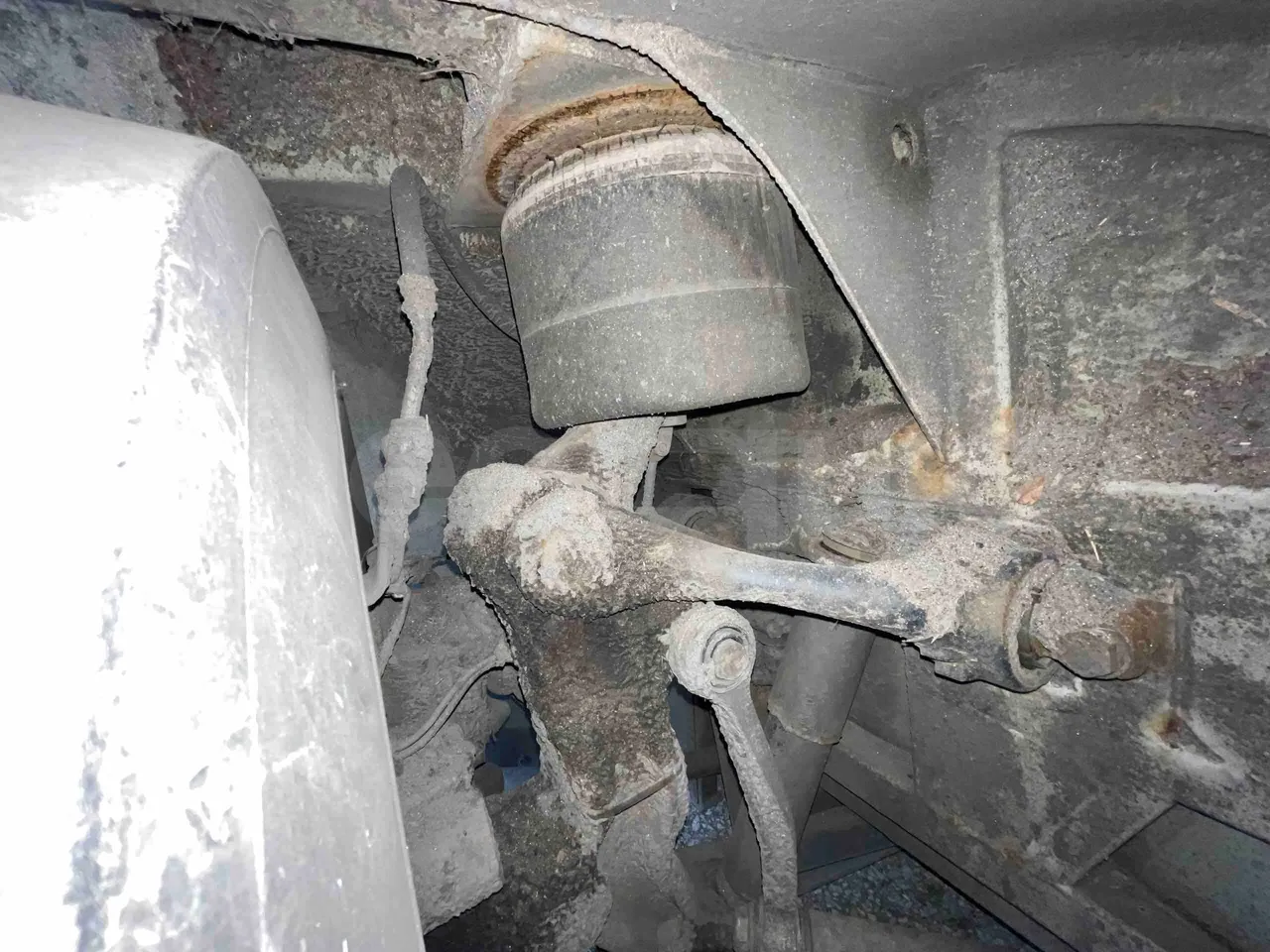 Mercedes-Benz Citaro - front discs left
