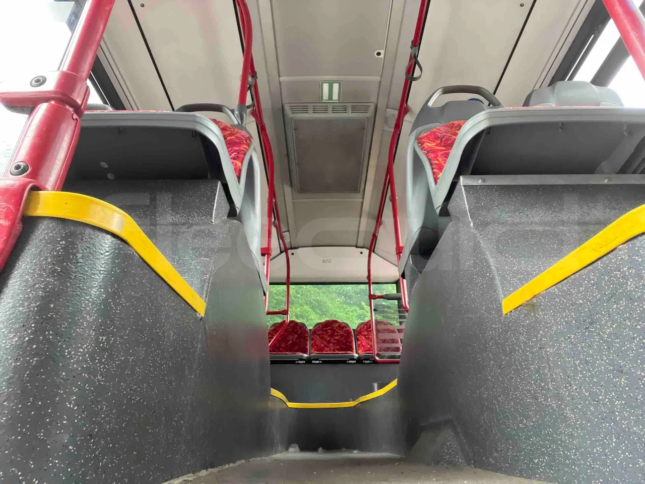 Mercedes-Benz Citaro - power outlets detail