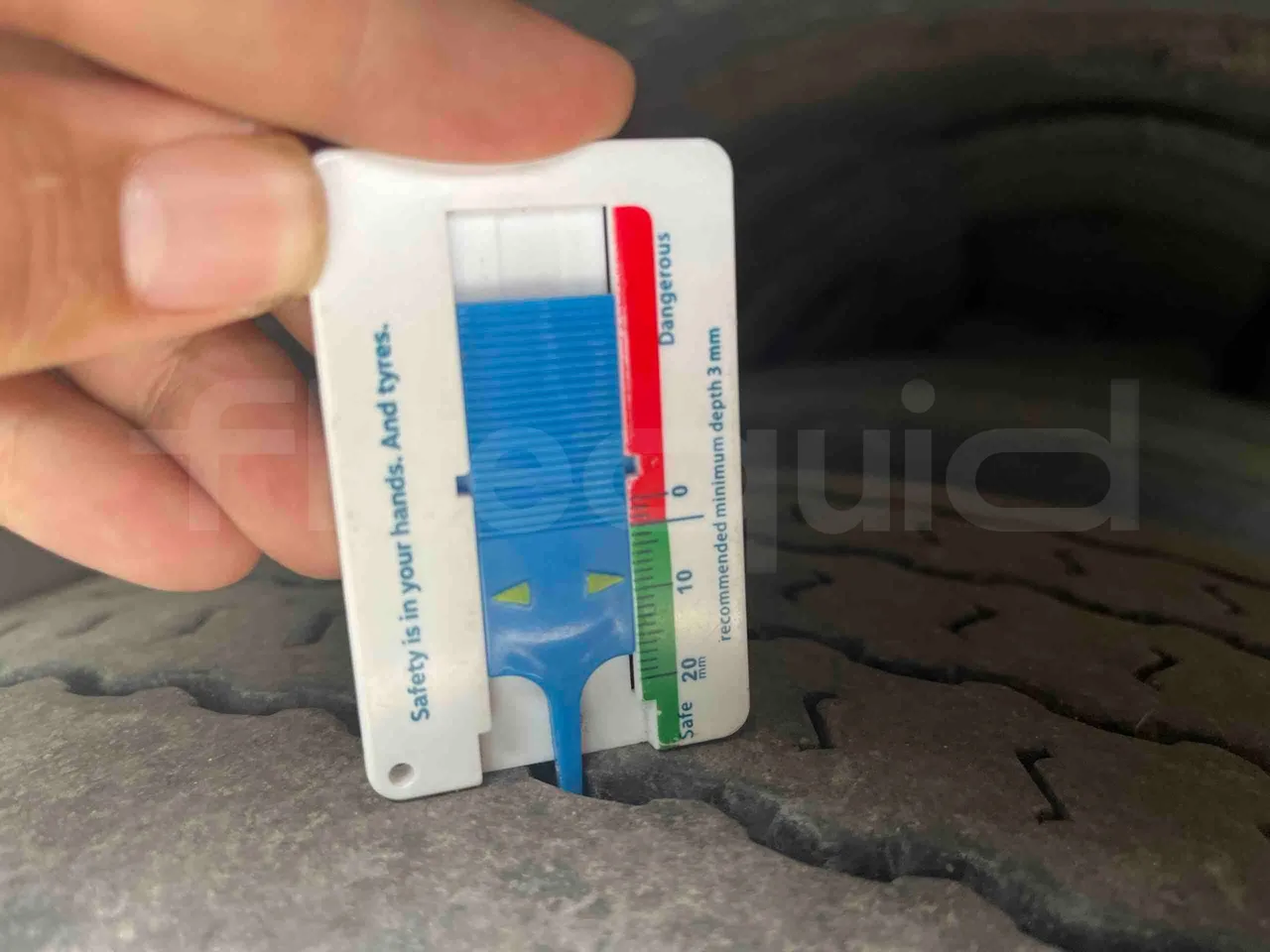 Mercedes-Benz Citaro - front left tire measurements