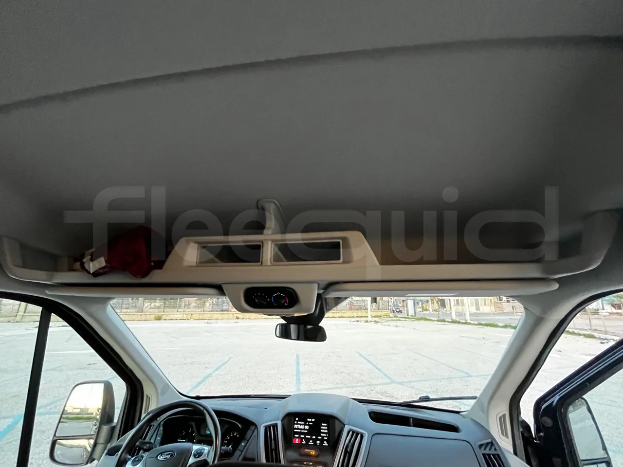 Ford Transit FAD - Euro6B - 125kW - 5.981mt - armrest detail photo