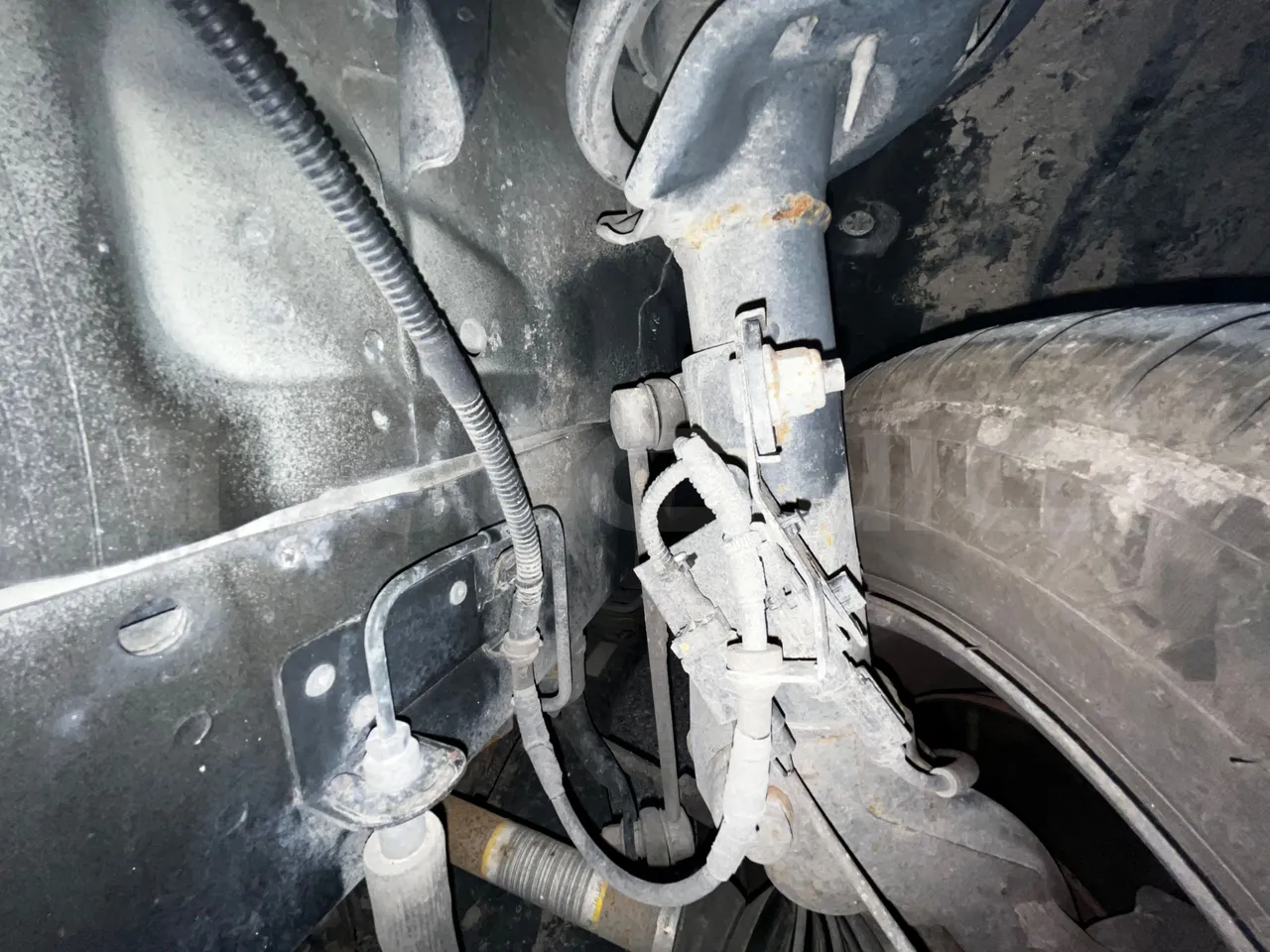 Ford Transit FAD - Euro6B - 125kW - 5.981mt - front air springs left