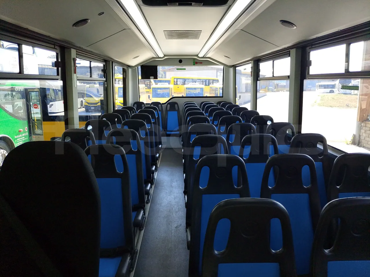 Iveco Indcar WGIVMY11 MOBI SCUOLABUS - EUR6 - 100Kw - 8,592m - interior reverse seats driver height (mandatory for bus to scrap)