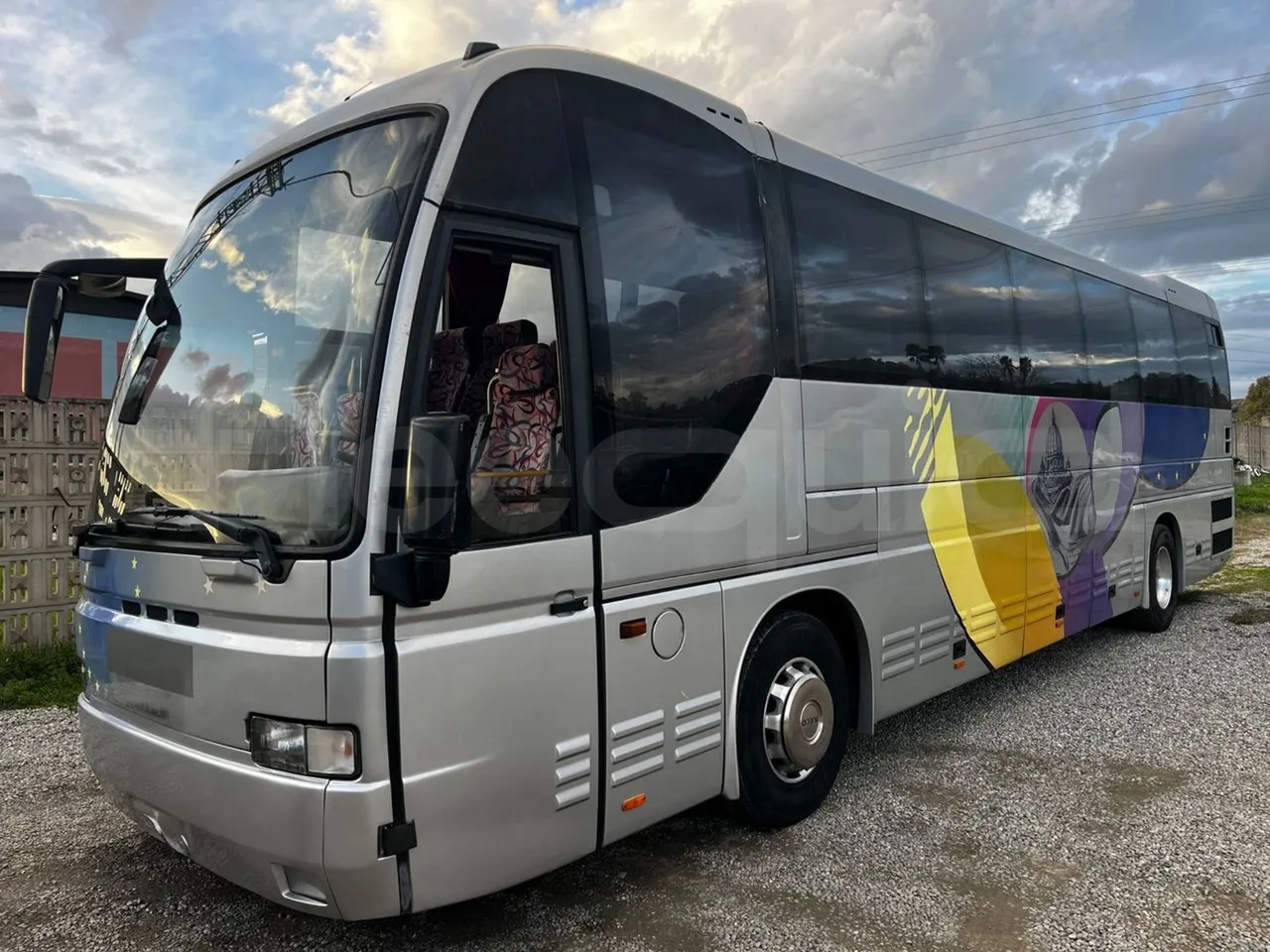 Iveco 380 12.38 - Euro2 - 276kW - 12mt - 3/4 front left