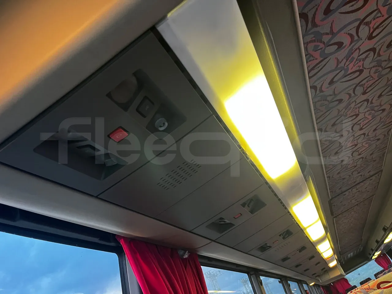 Iveco 380 12.38 - Euro2 - 276kW - 12mt - onboard devices 2