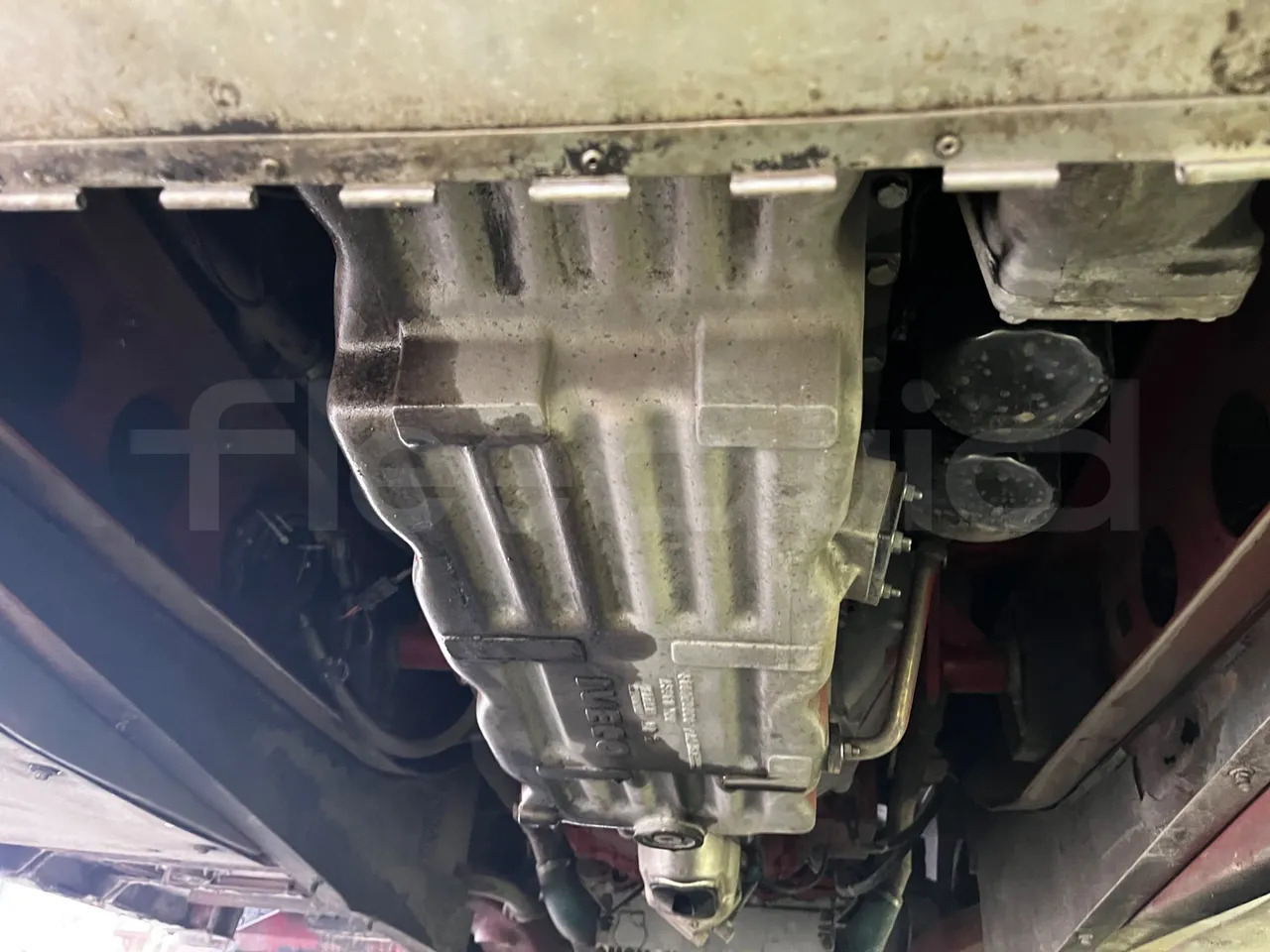 Iveco 380 12.38 - Euro2 - 276kW - 12mt - engine without protection