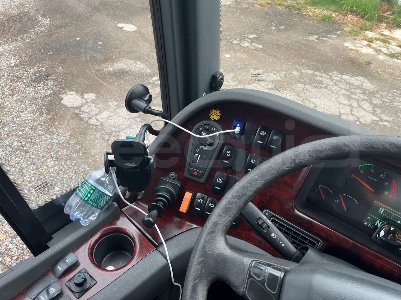 Volvo 9700 - Driver Microphone