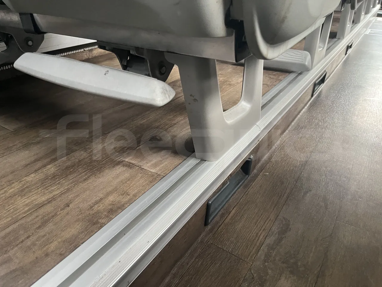 Volvo 9700 - Seats Bracket