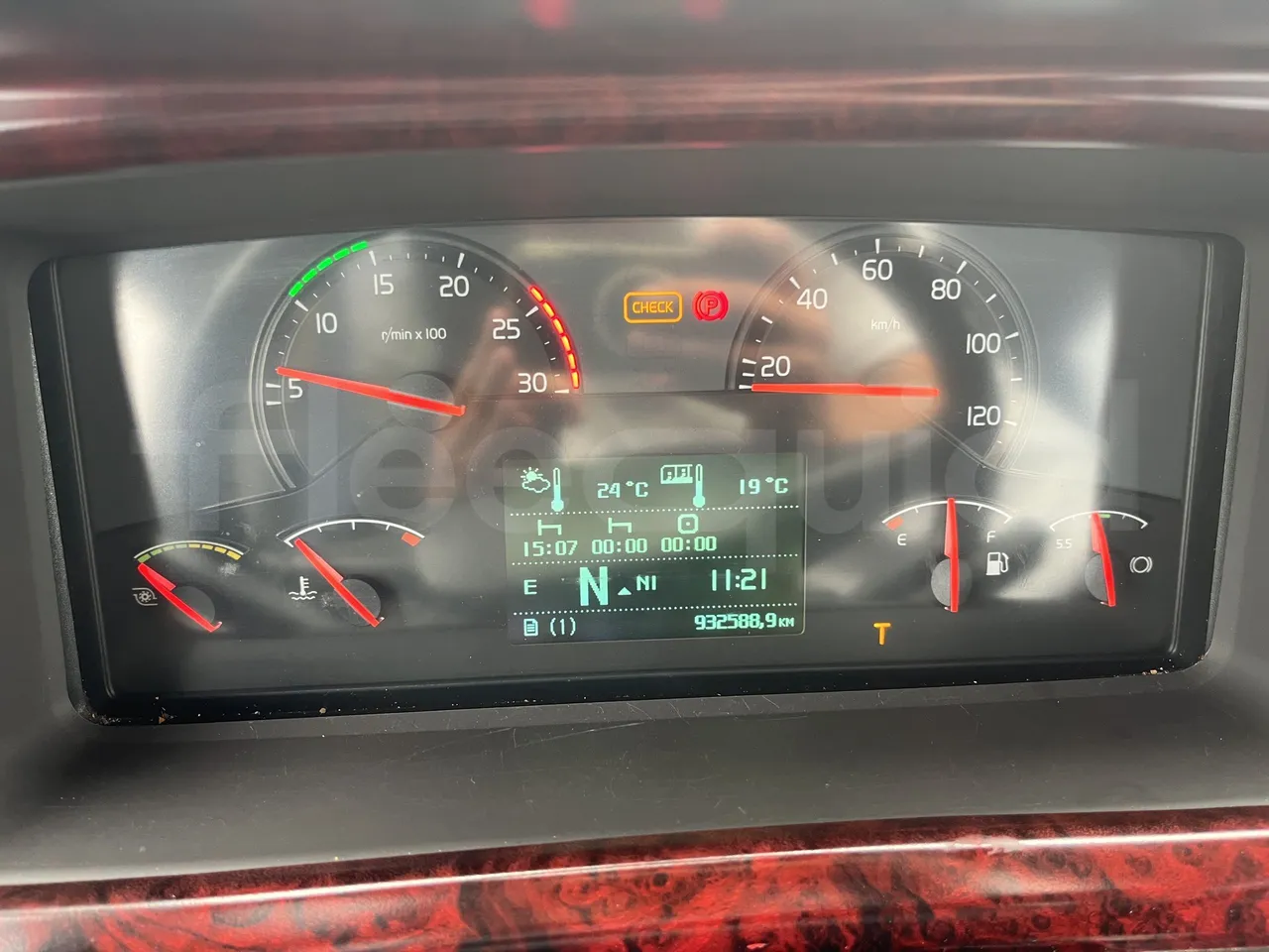 Volvo 9700 - Dashboard Engine On