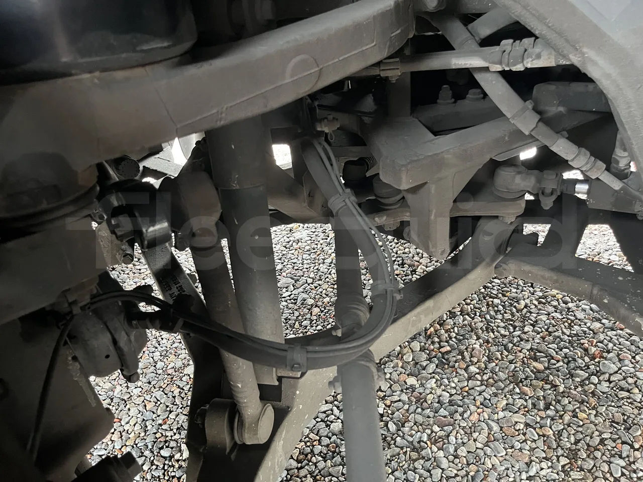 Volvo 9700 - Third Axle Discs Right Side
