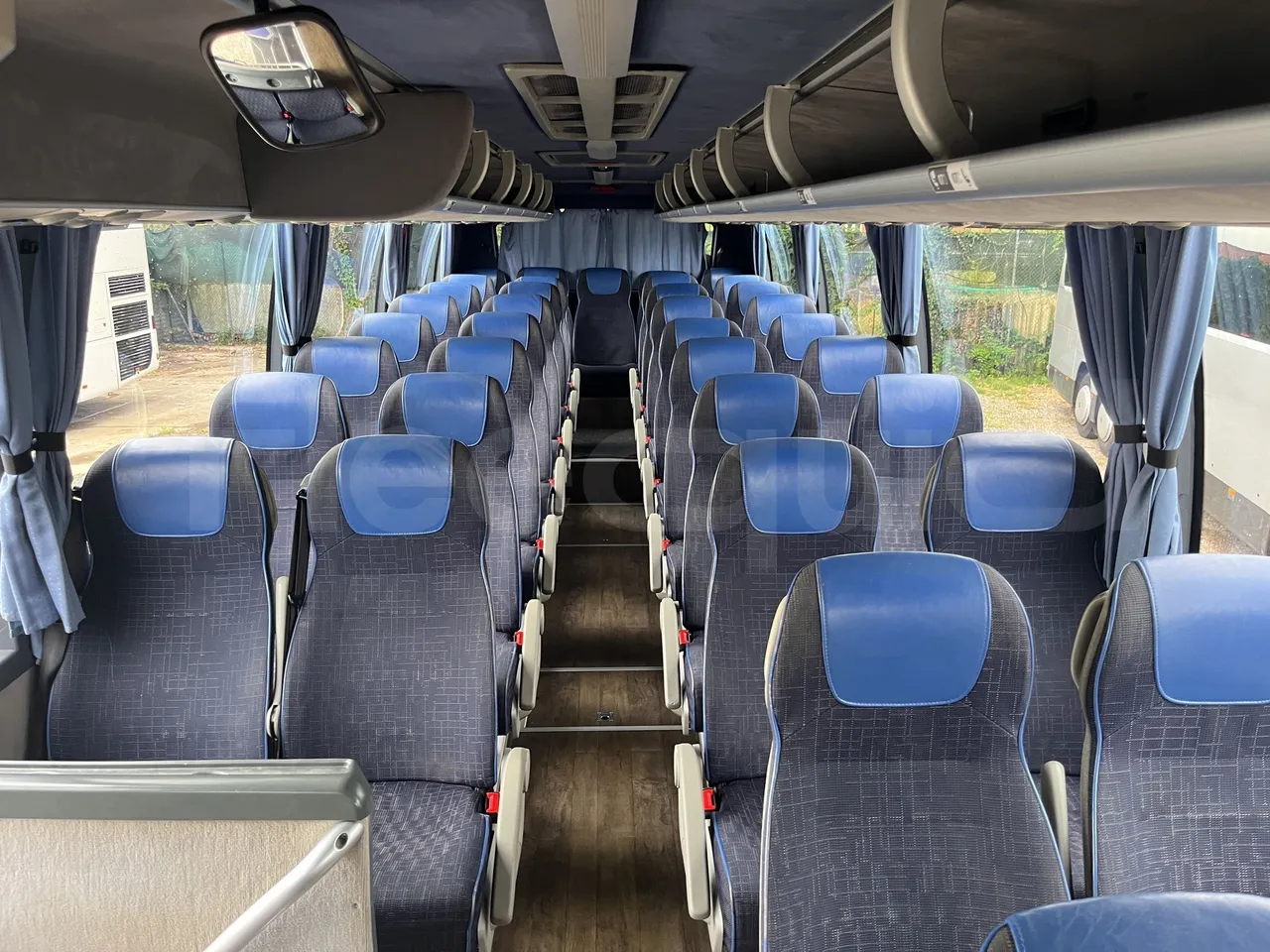 Volvo 9700 - Reverse Seats From Middle Position
