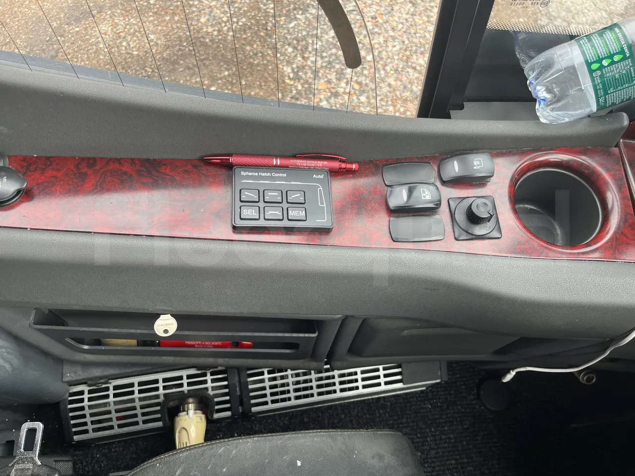 Volvo 9700 - Onboard Device 3 Left Side