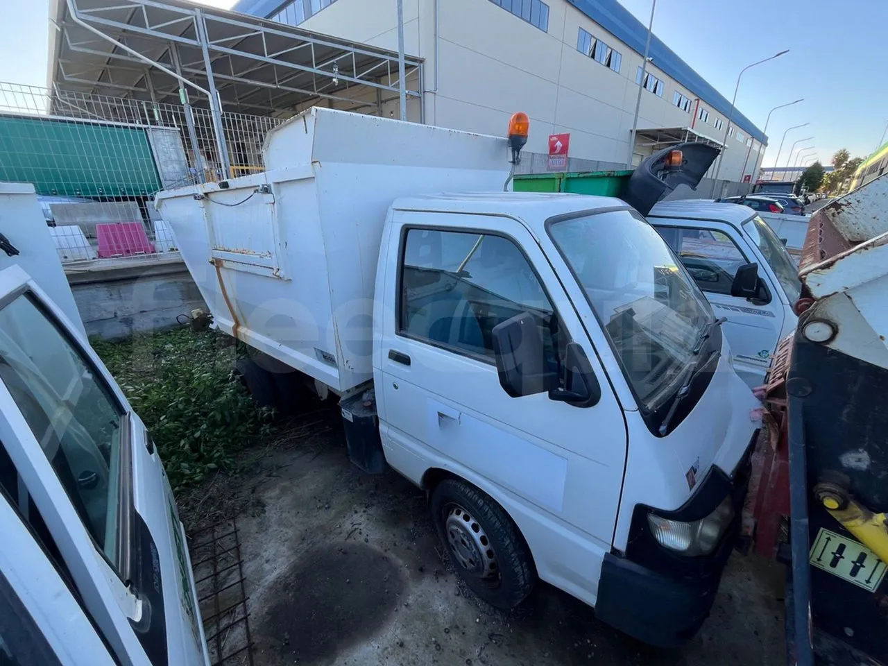 Piaggio Porter Maxxi S90 AKW SE9 -  Euro5 - 47kW - 4.260mt - Base cover photo