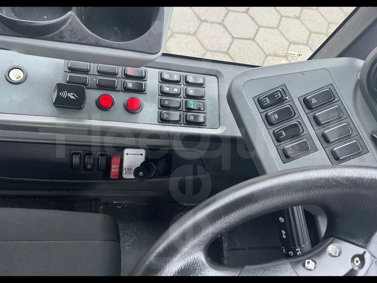 Mercedes-Benz Citaro 628 02 - Euro 6 - 220 kW - 12.140 mt - onboard devices 2