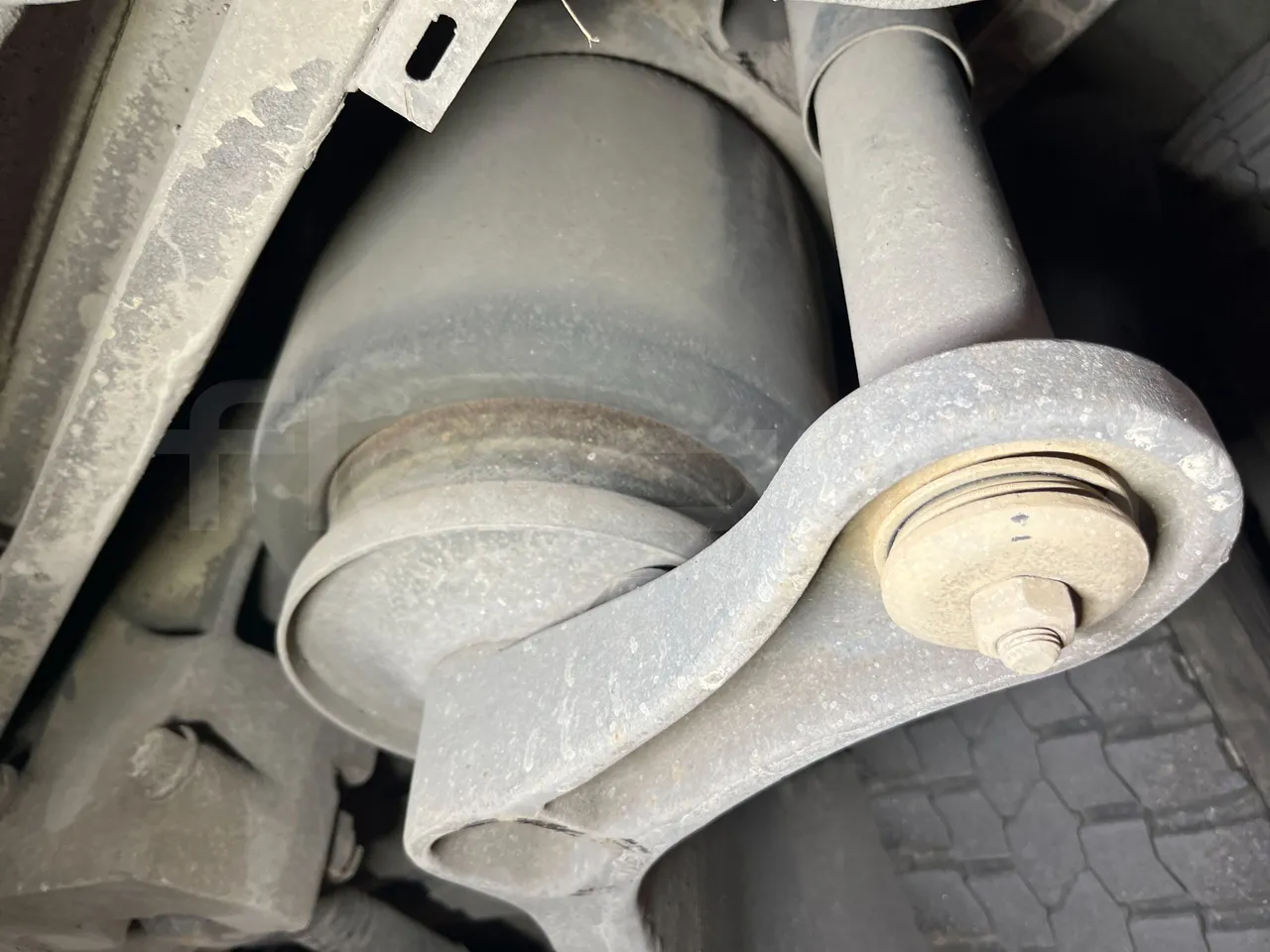 Mercedes-Benz Citaro G 0530 - Euro5 - 260kW - 17.940mt - axel 2 air springs 1 left