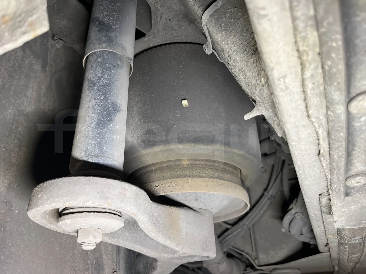 Mercedes-Benz Citaro G 0530 - Euro5 - 260kW - 17.940mt - axel 2 air springs 2 left