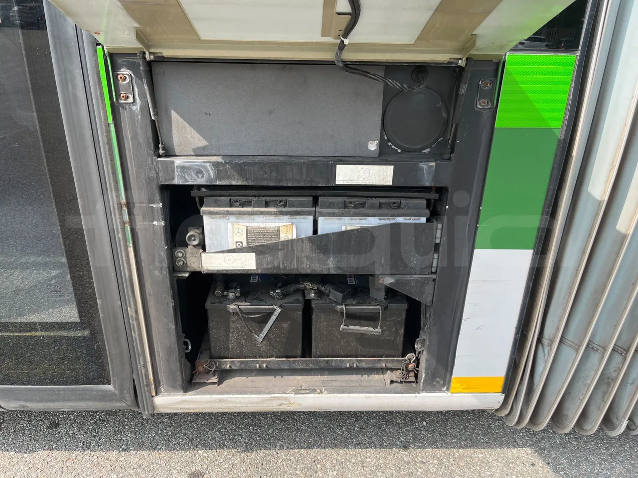 Mercedes-Benz Citaro G 0530 - Euro5 - 260kW - 17.940mt - external compartments photo