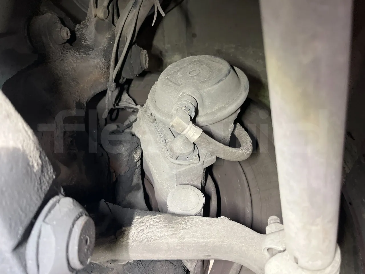 Mercedes-Benz Citaro G 0530 - Euro5 - 260kW - 17.940mt - front brake calipers left