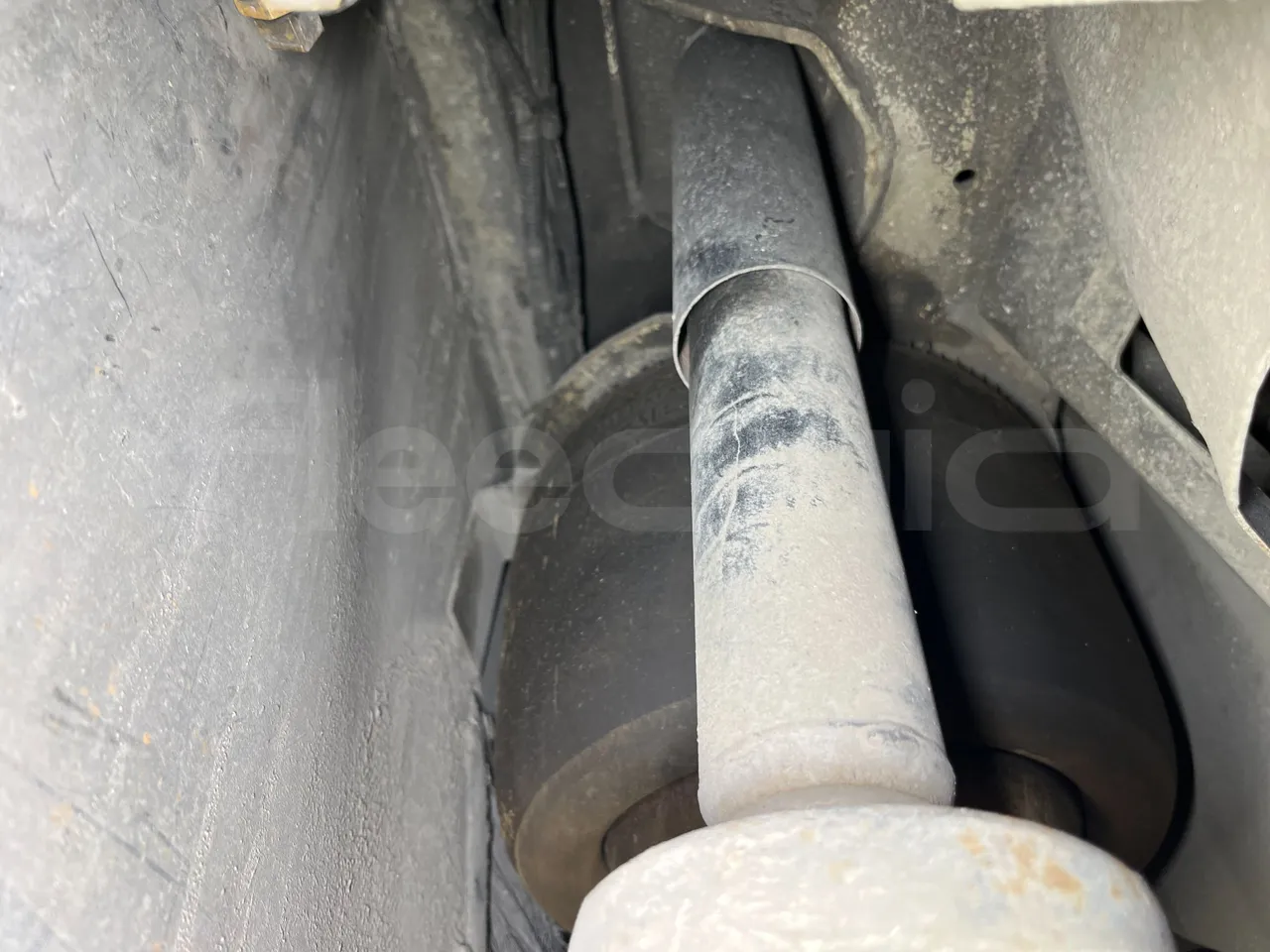 Mercedes-Benz Citaro G 0530 - Euro5 - 260kW - 17.940mt - axle 3 air springs 1 left