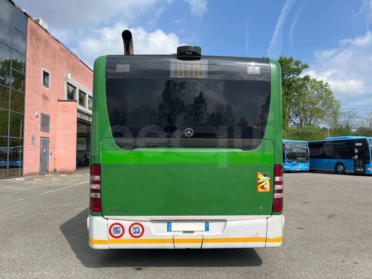 Mercedes-Benz Citaro G 0530 - Euro5 - 260kW - 17.940mt - rear hatch closed