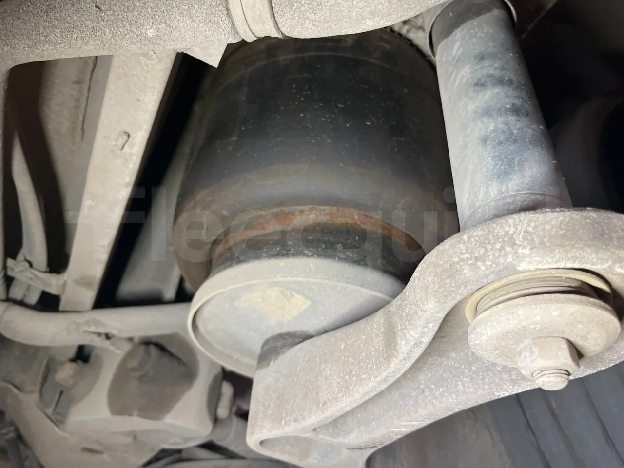 Mercedes-Benz Citaro G 0530 - Euro5 - 260kW - 17.940mt - axel 3 shock absorbers 2 left