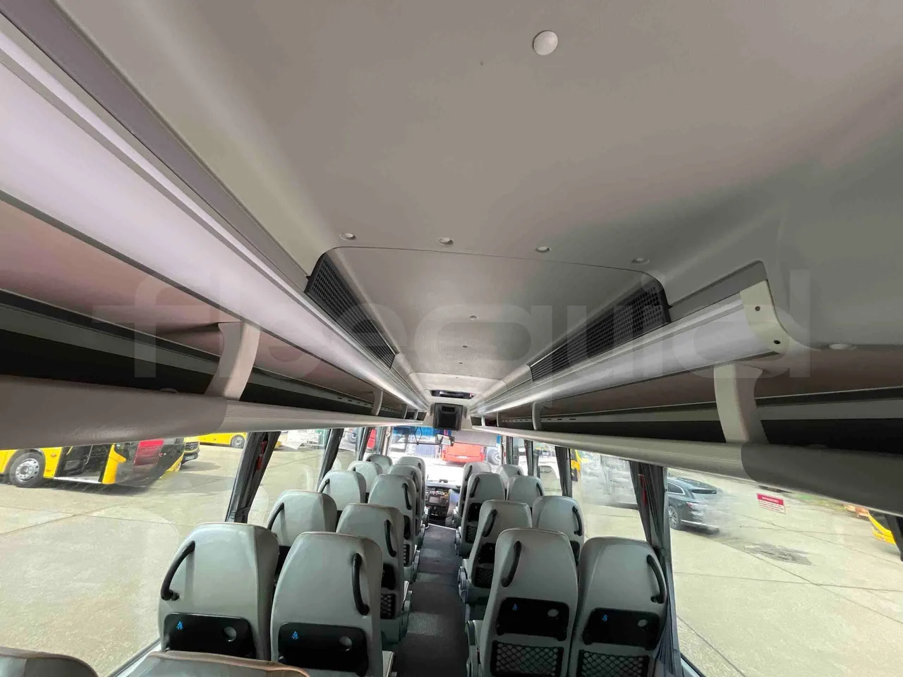 Otokar Navigo - overhead compartments photo