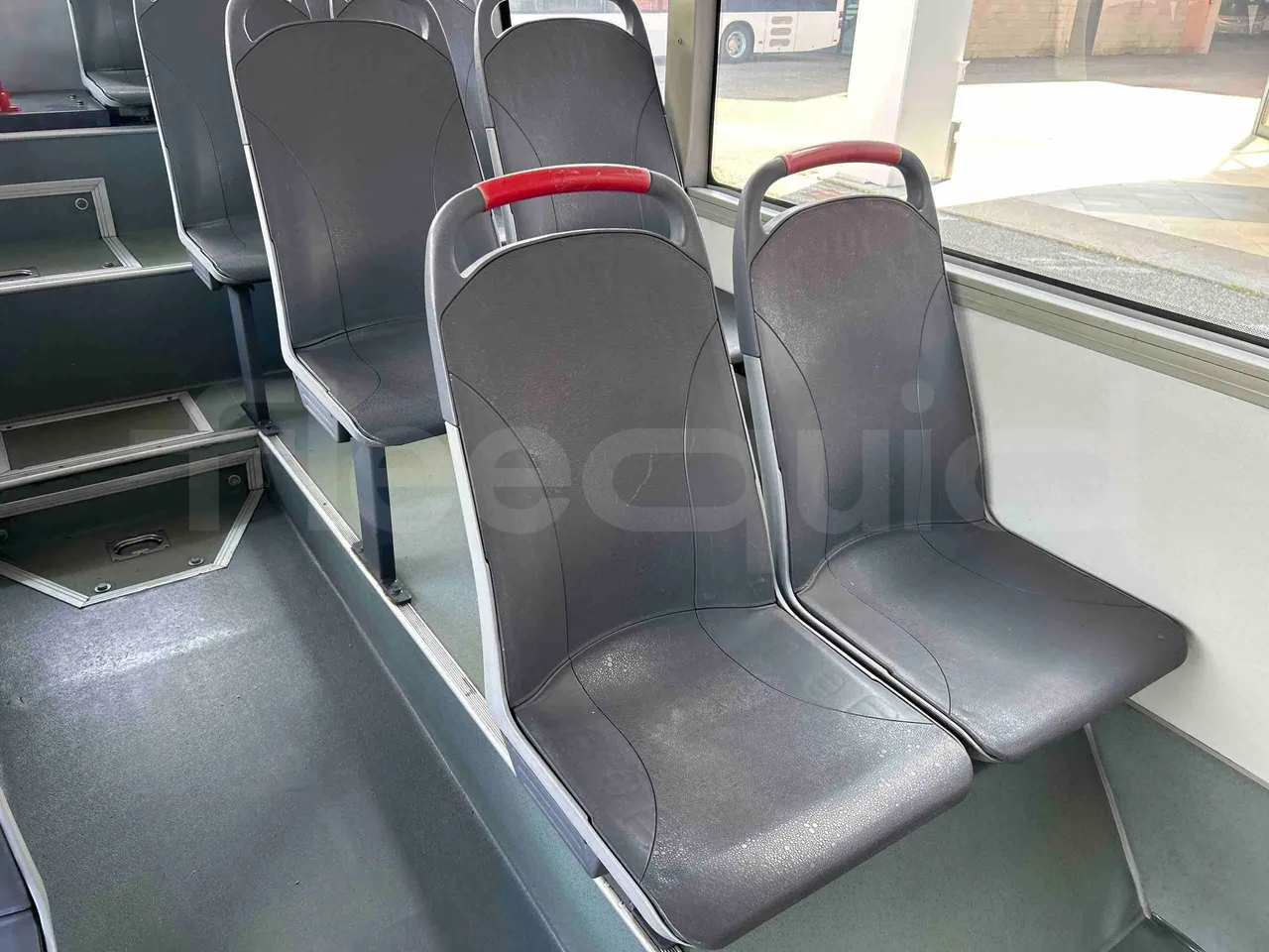 Otokar Vectio 250LE - Euro 5 - 184 kW  - 9,165 mt - central seat safety belt