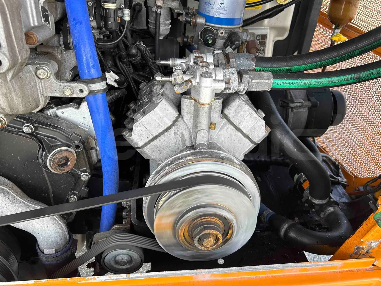 Otokar Vectio 250LE - Euro 5 - 184 kW  - 9,165 mt - air conditioning compressor