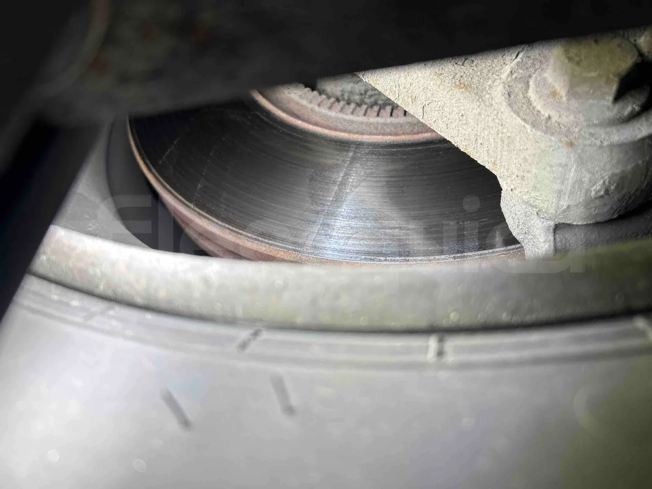 Otokar Vectio 250LE - Euro 5 - 184 kW  - 9,165 mt - axle 2 discs right