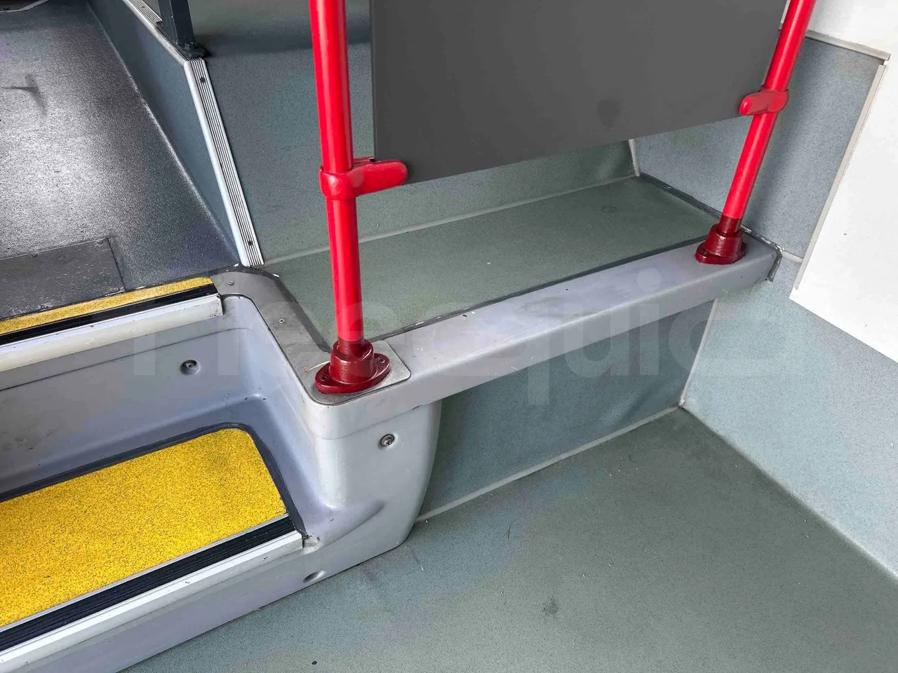 Otokar Vectio 250LE - Euro 5 - 184 kW  - 9,165 mt - handrails photo