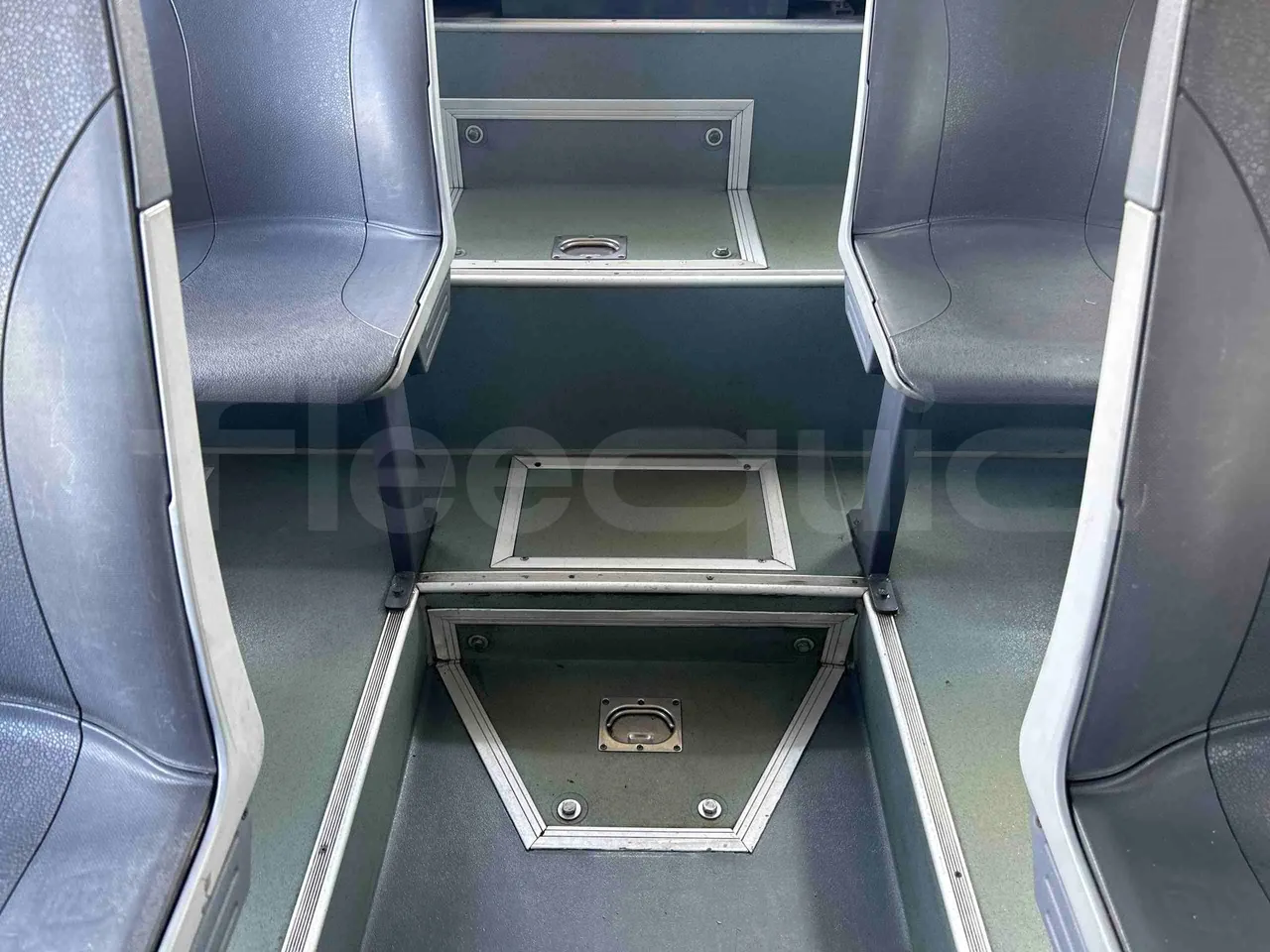 Otokar Vectio 250LE - Euro 5 - 184 kW  - 9,165 mt - floor hatches photo