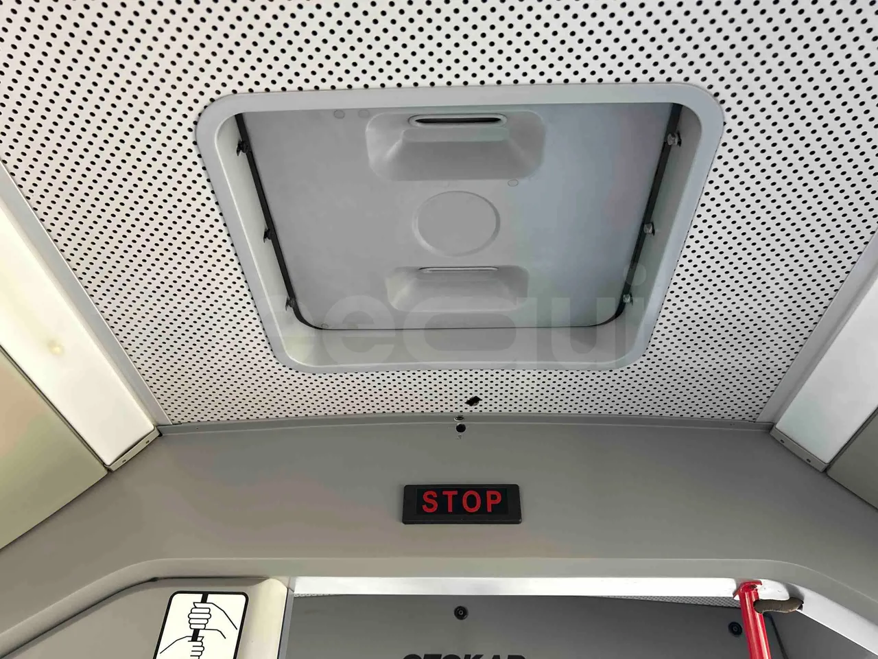 Otokar Vectio 250LE - Euro 5 - 184 kW  - 9,165 mt - roof hatch 1