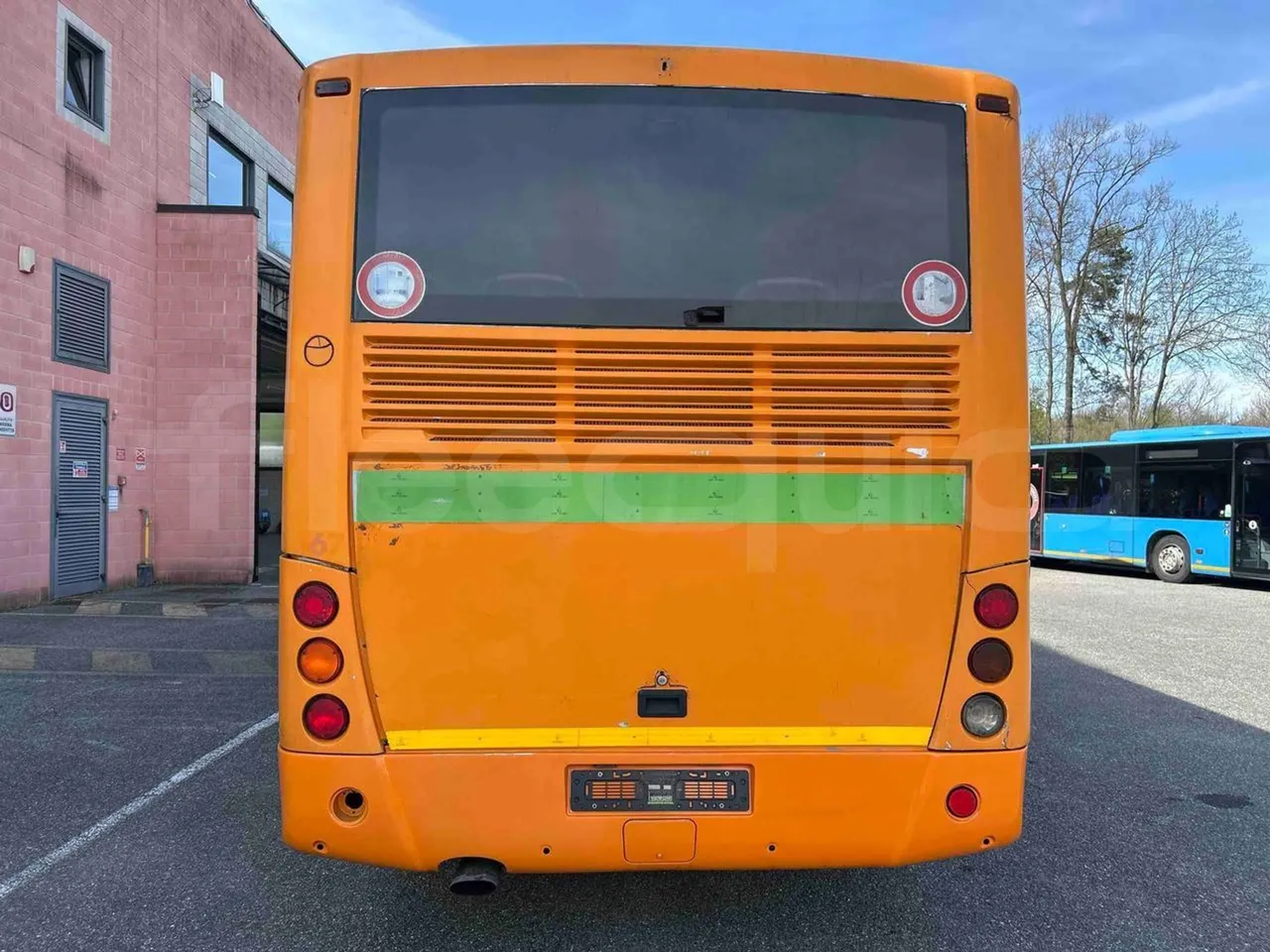 Otokar Vectio 250LE - Euro 5 - 184 kW  - 9,165 mt - rear hatch closed