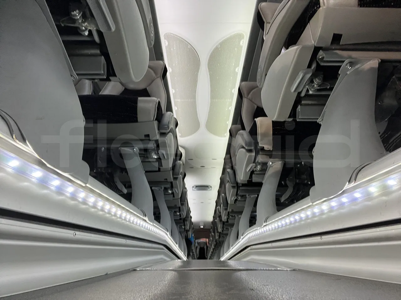 Irizar i6 - Seats Bracket