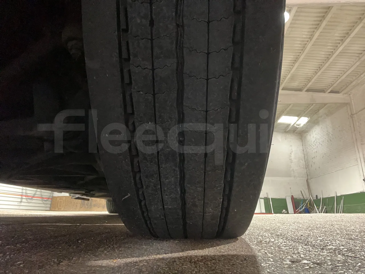 Irizar i6 - First Axle Left Side: Tyre Tread