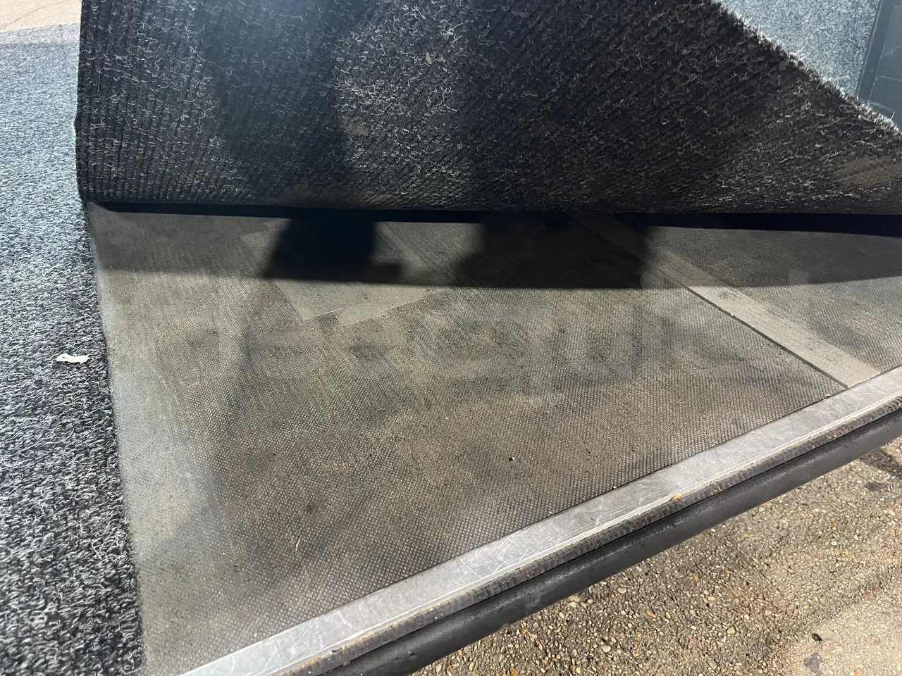 Irizar i6 - Luggage Under Carpet Photo