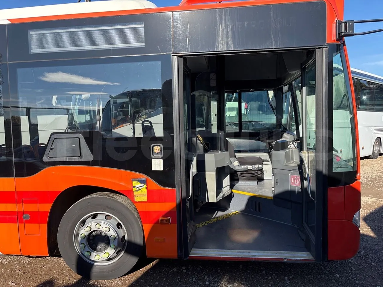 Mercedes-Benz Citaro 628 02 - Euro6 - 220kW - 12.135mt - front door 1 open