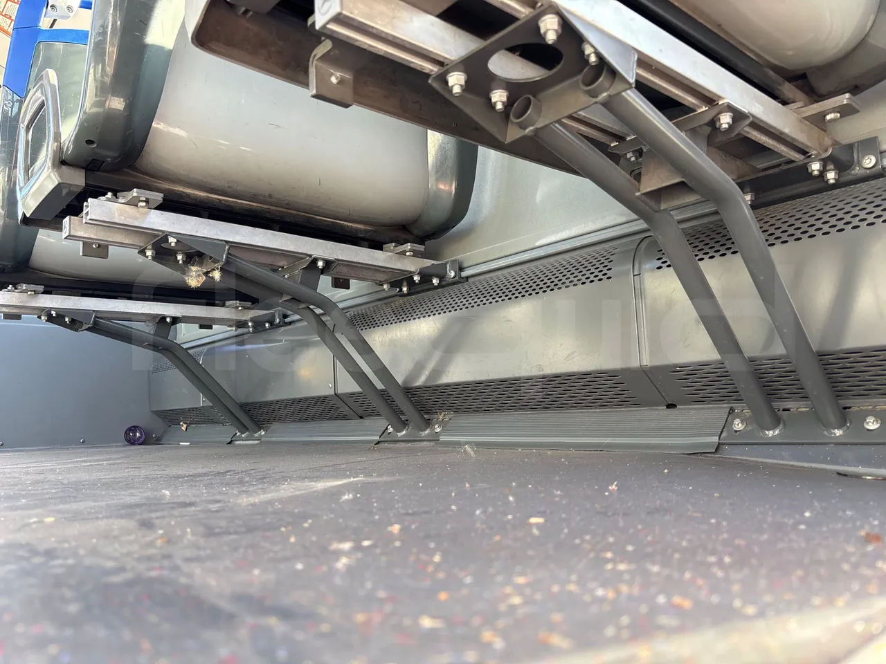 Mercedes-Benz Citaro 628 02 - Euro6 - 220kW - 12.135mt - seat brackets photo