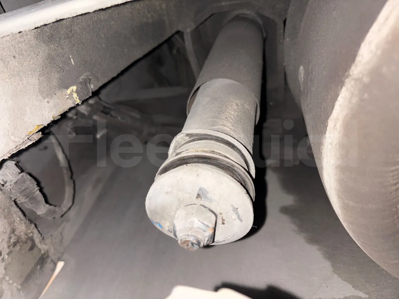 Mercedes-Benz Citaro 628 02 - Euro6 - 220kW - 12.135mt - axle 2 shock absorbers 2 left