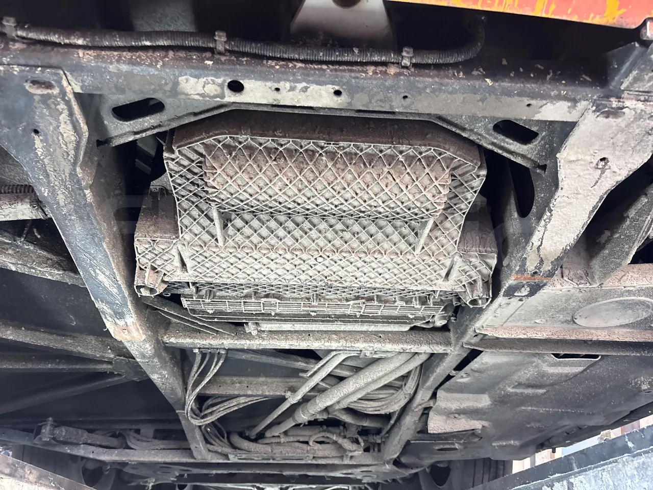 Mercedes-Benz Citaro 628 02 - Euro6 - 220kW - 12.135mt - front undercarriage from front