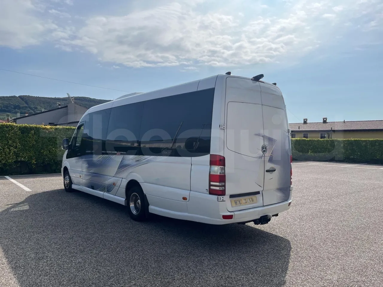 Mercedes-Benz Altas Tourline L - 3/4 Rear Left Side