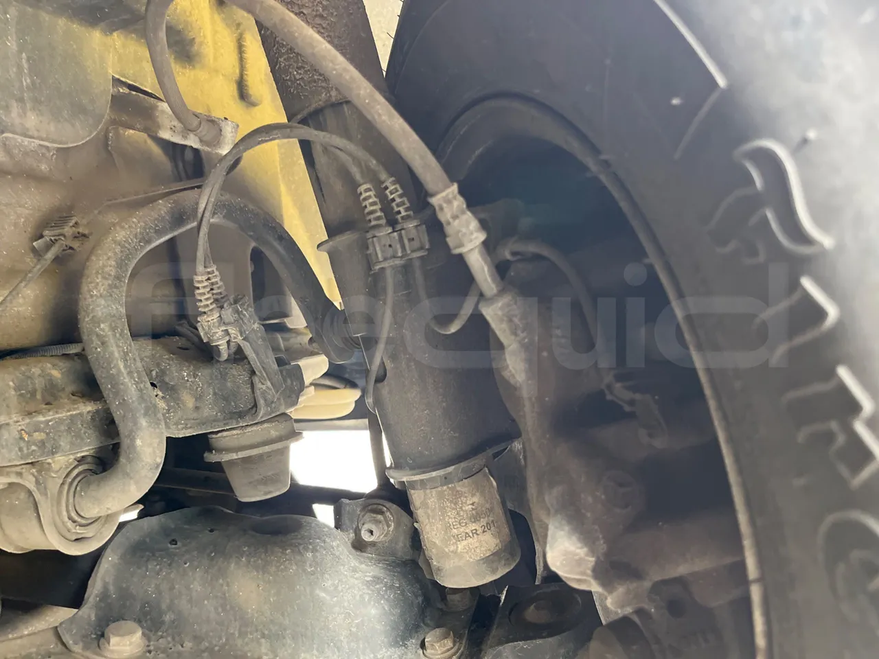 Mercedes-Benz Altas Tourline L - First Axle Brake Calipers Right Side
