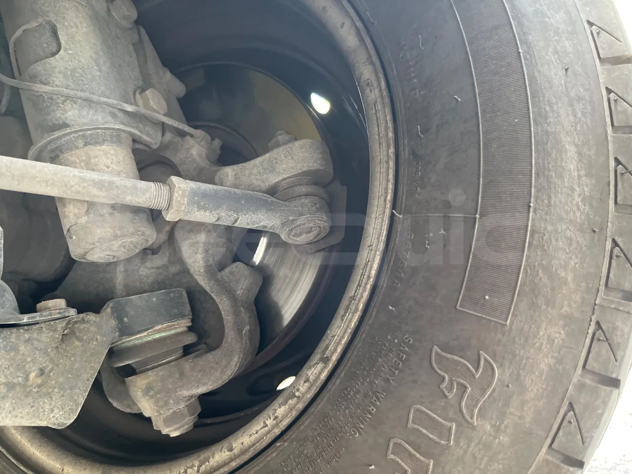 Mercedes-Benz Altas Tourline L - First Axle Discs Left Side