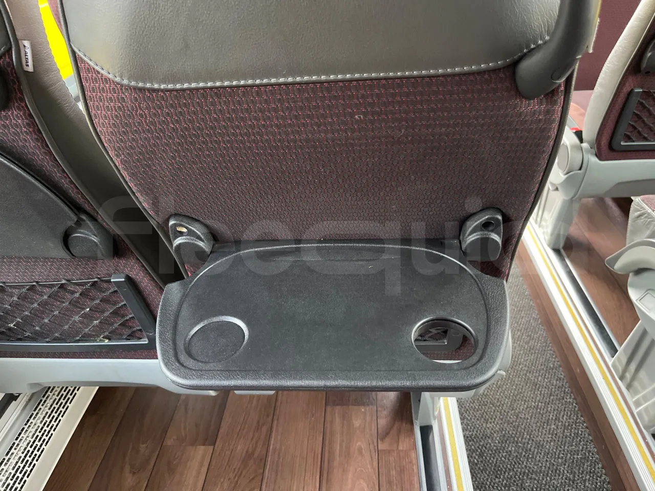 Mercedes-Benz Altas Tourline L - Table
