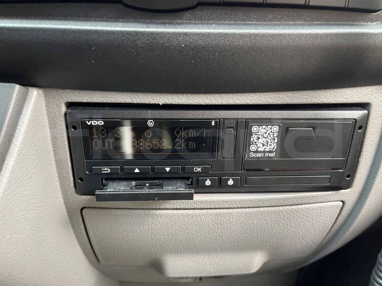 Mercedes-Benz Altas Tourline L - Tachograph