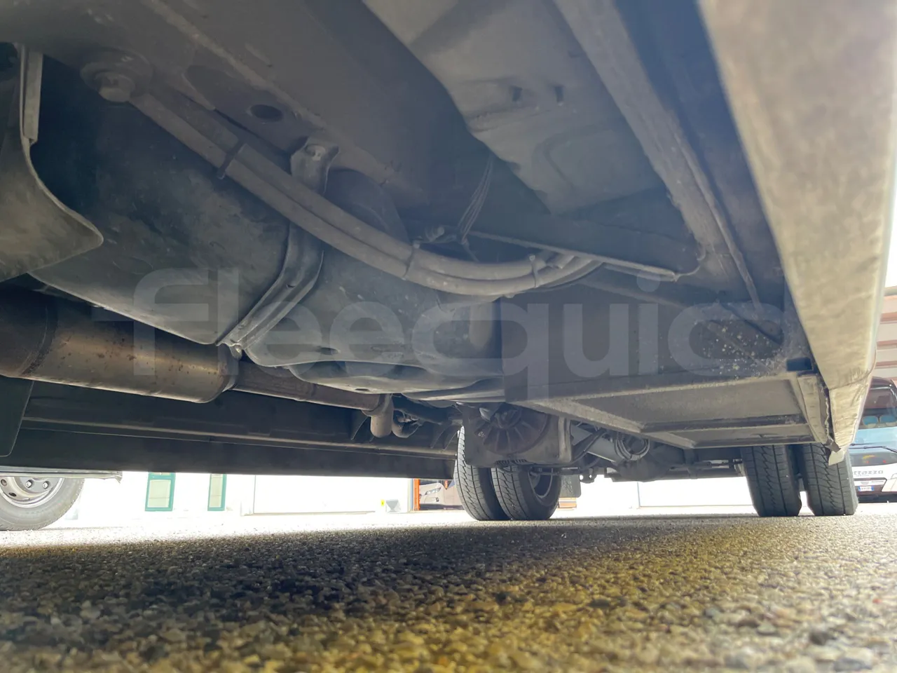 Mercedes-Benz Altas Tourline L - Central Undercarriage