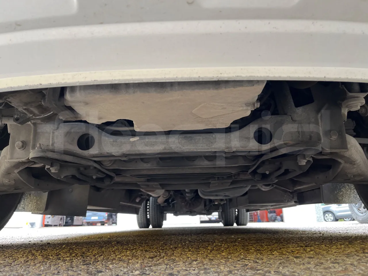 Mercedes-Benz Altas Tourline L - Front Undercarriage